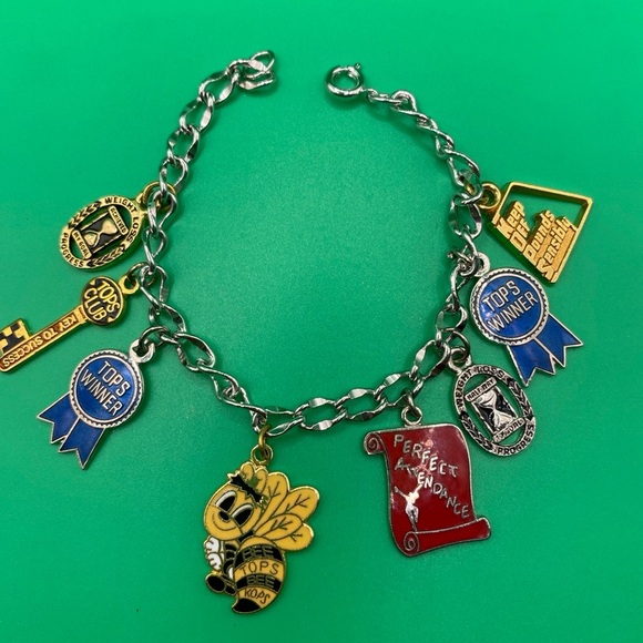 Vintage Topps Winners Charms Bracelet 7" - Picture 2 of 6